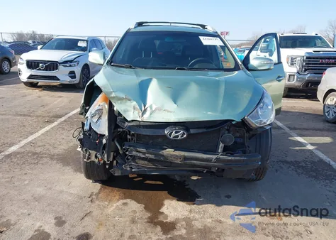 2011 Hyundai Tucson Limited z USA, uszkodzony, nr VIN KM8JU3AC0BU209782